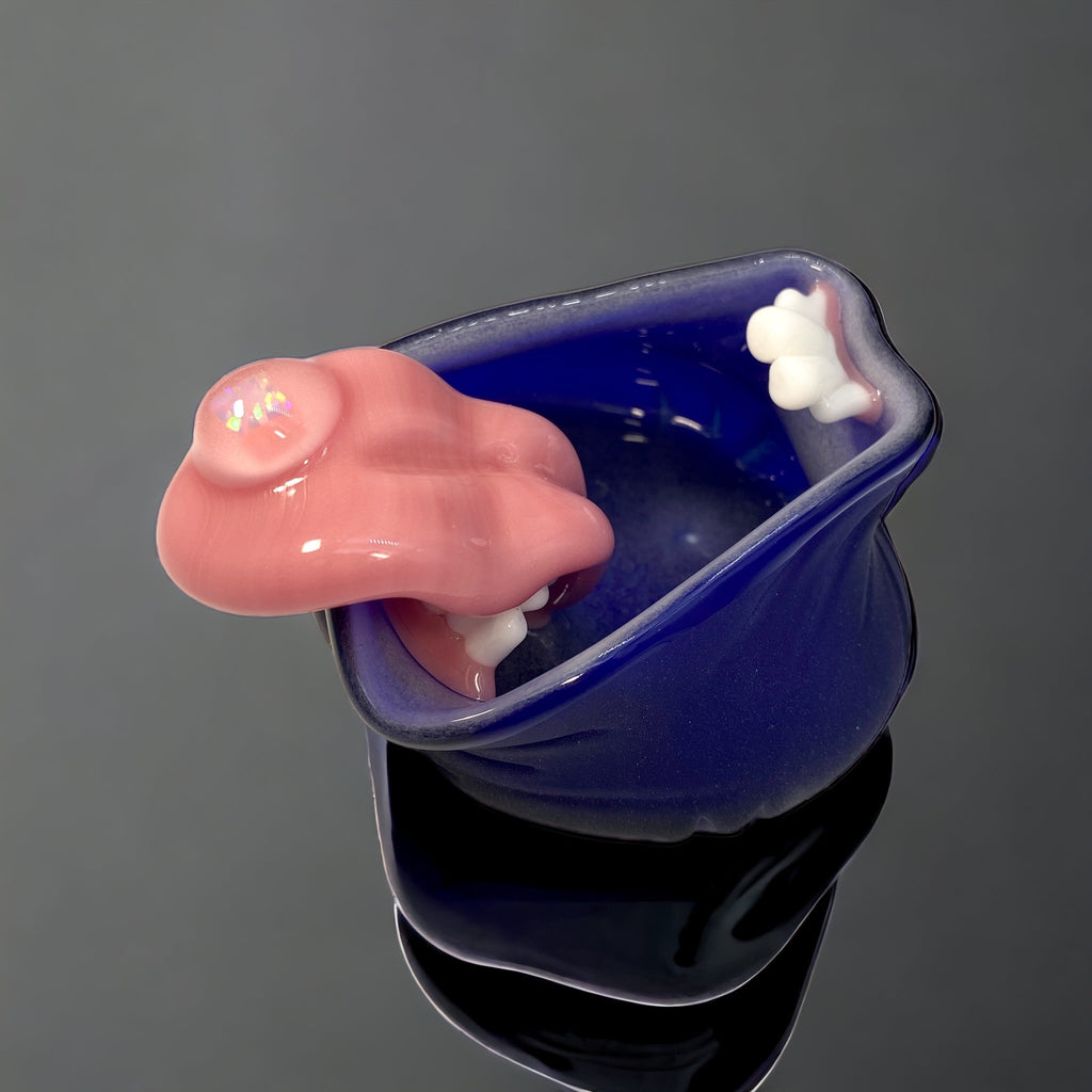 Glasshole Ash Tray