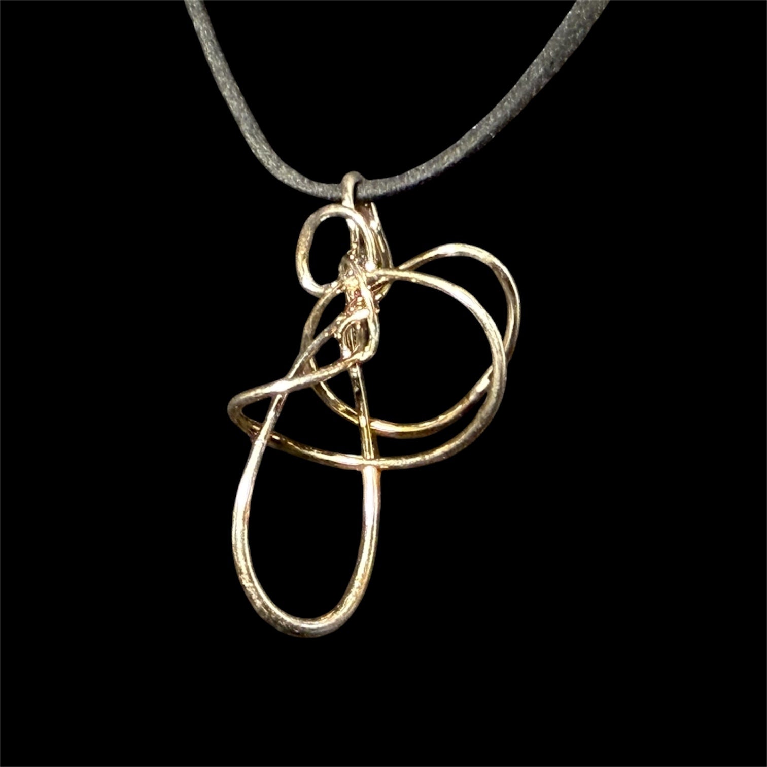 Snic Barnes Entanglement pendant