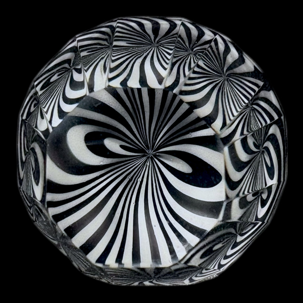 Jabi Cuts x Dan Longden Gemstone