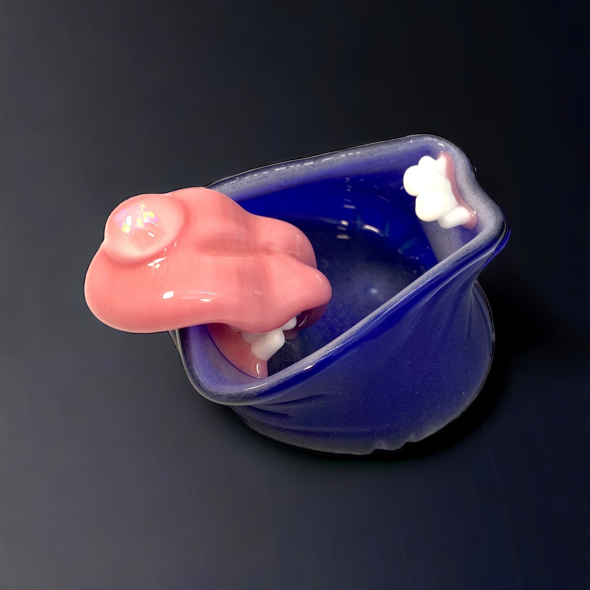 Glasshole Ash Tray