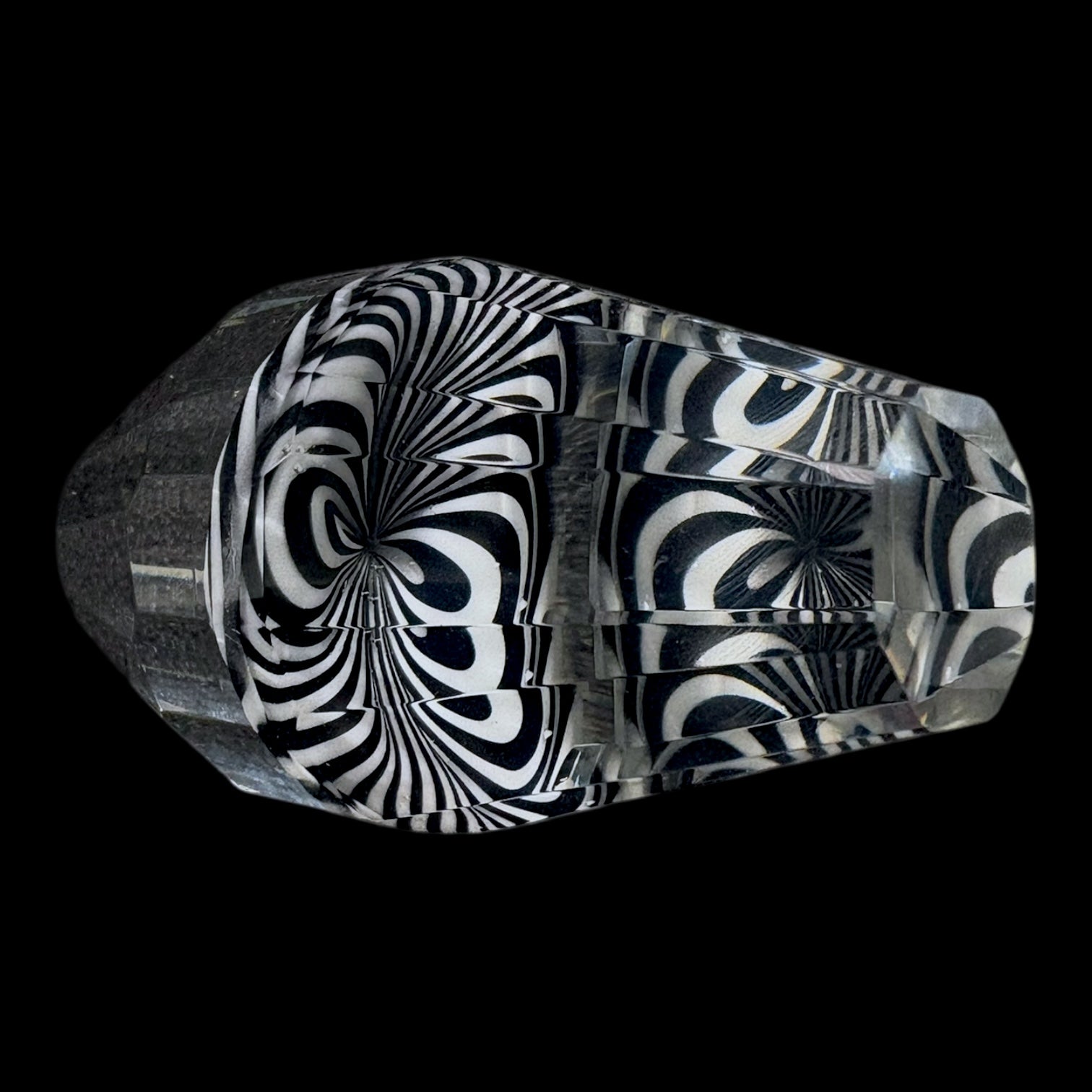 Jabi Cuts x Dan Longden Gemstone