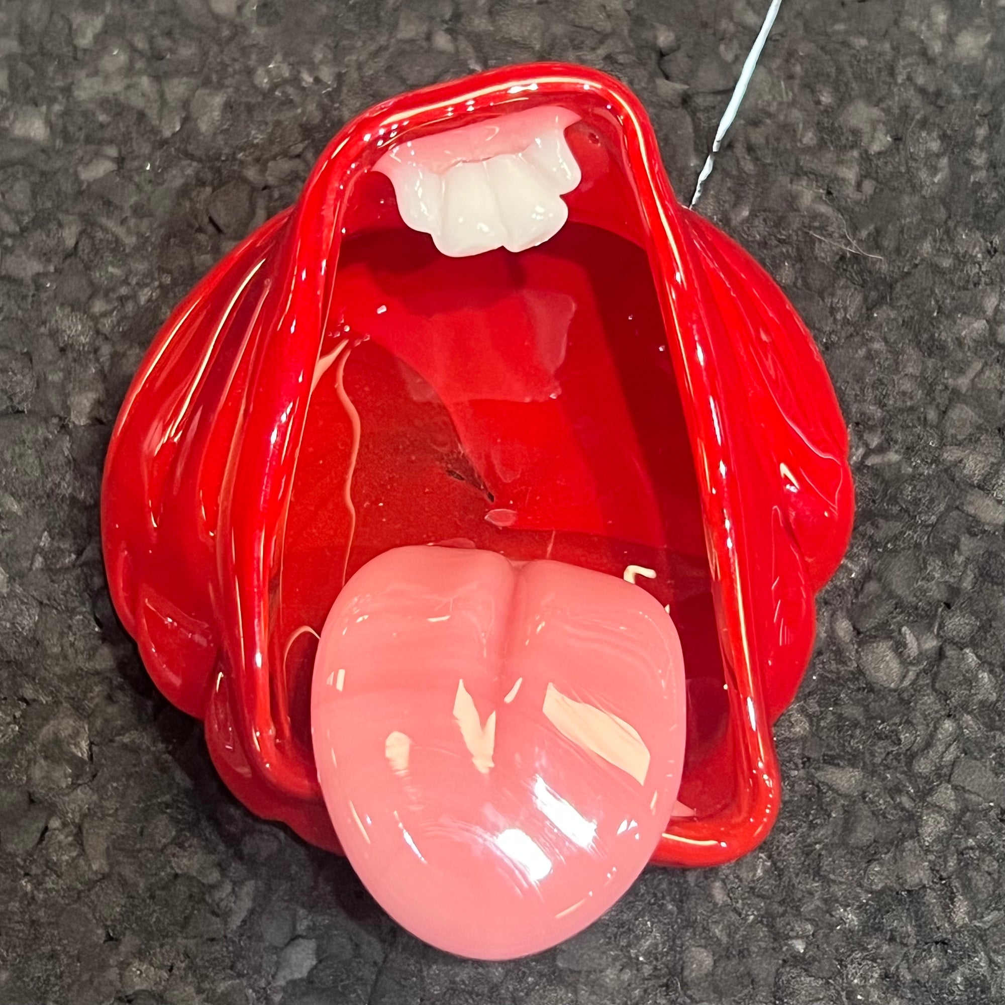 GlassHole Ash Tray (Red)