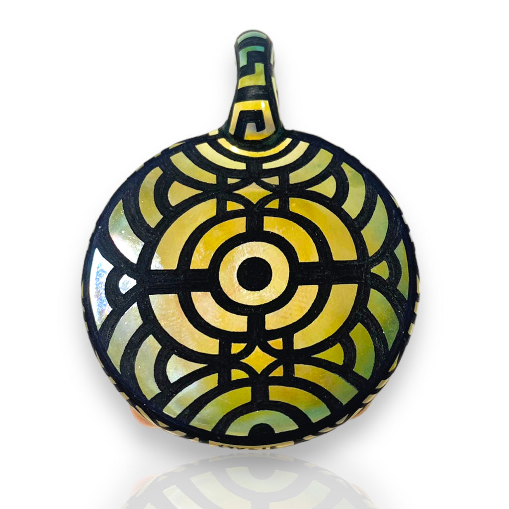 Salt x Artiststylie Pendant